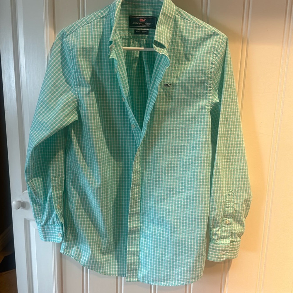Vineyard Vines boys button down
